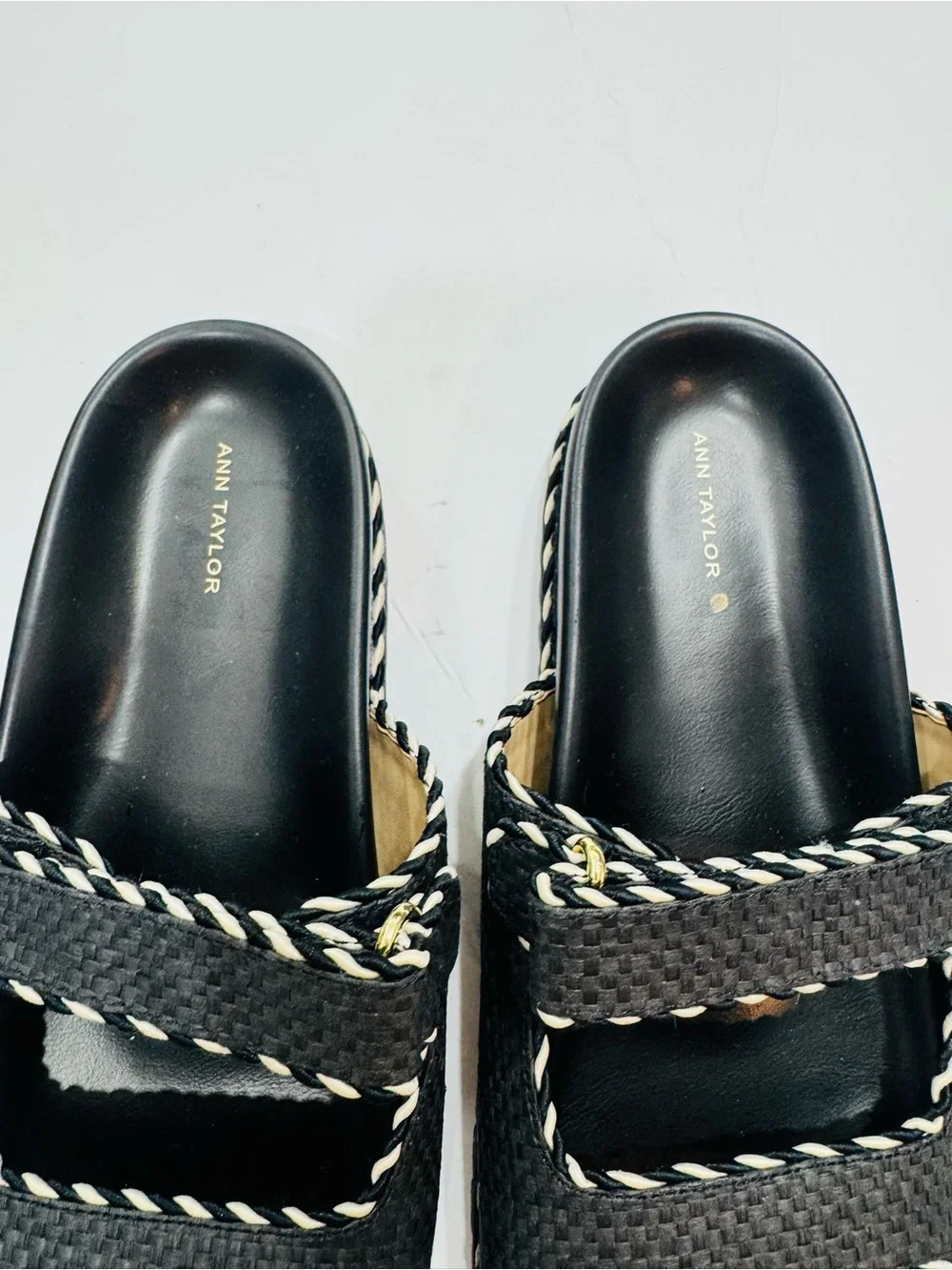 ANN TAYLOR Weekend Collection Straw Sport Sandals Sz 8.5